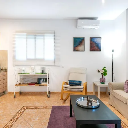 Wintowinrentals Great Apartment, Amazing Location In Parque Mediterraneo Apartment